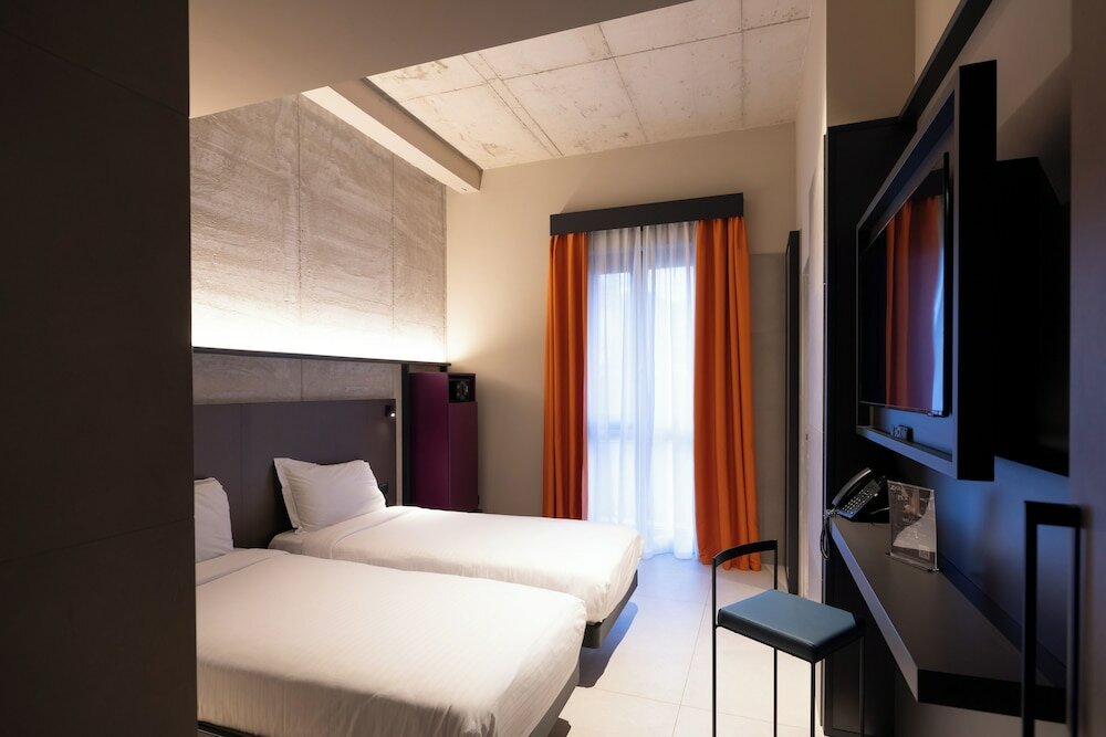 Фото Joy 124 Hotel Milano