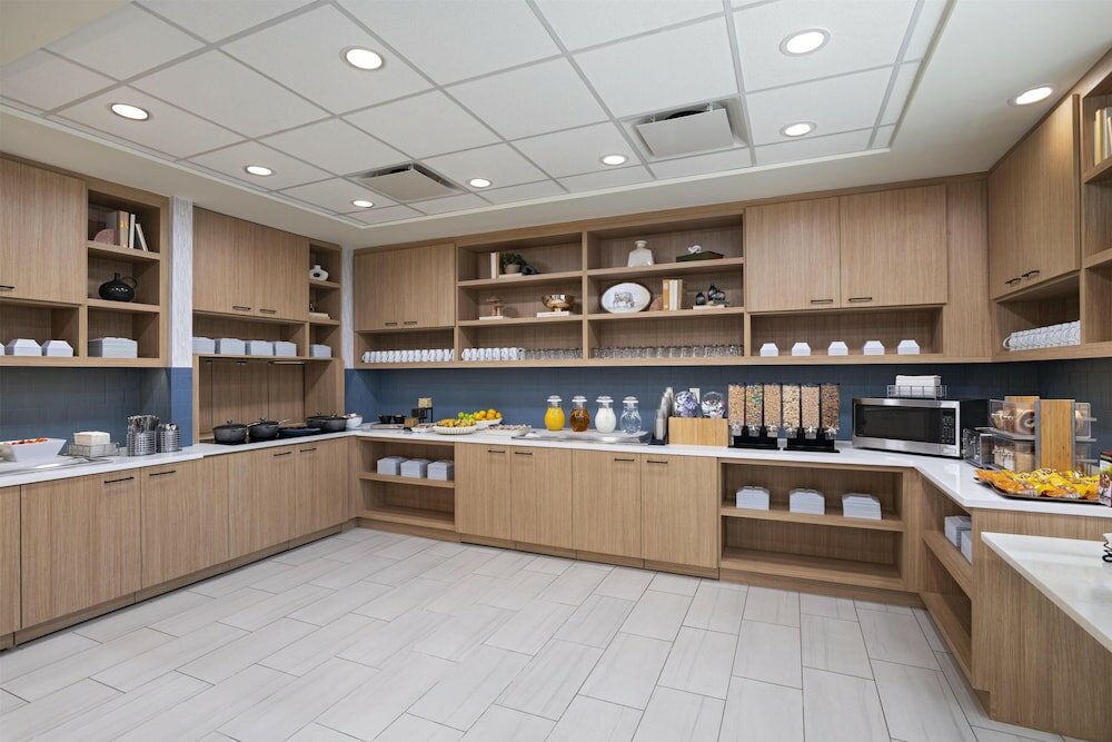 Фото Hyatt Place Austin/Arboretum - Domain Area