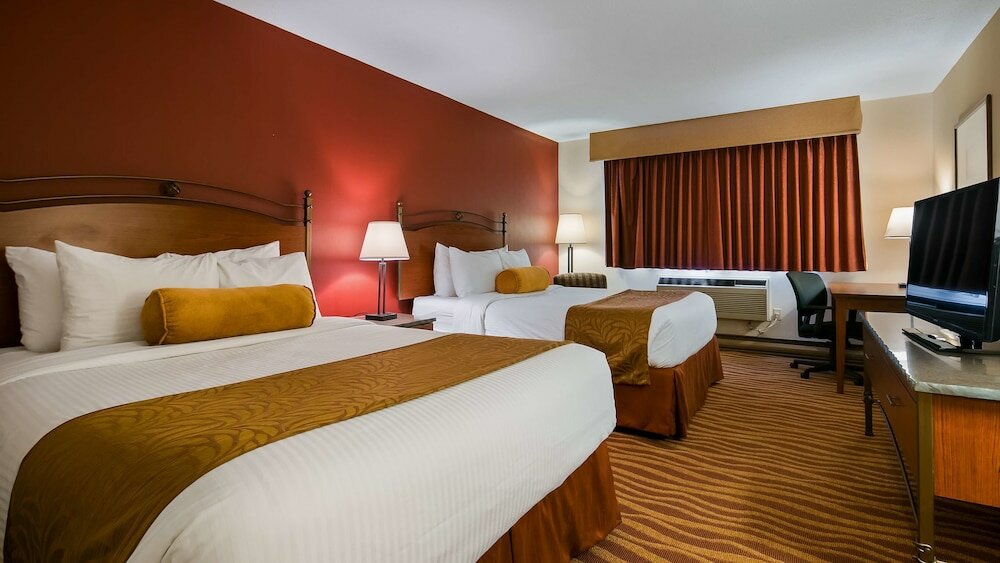 Фото Invermere Inn