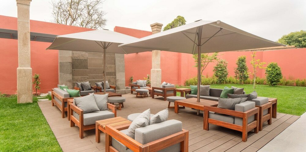 Фото Nh Hotel Porto Jardim