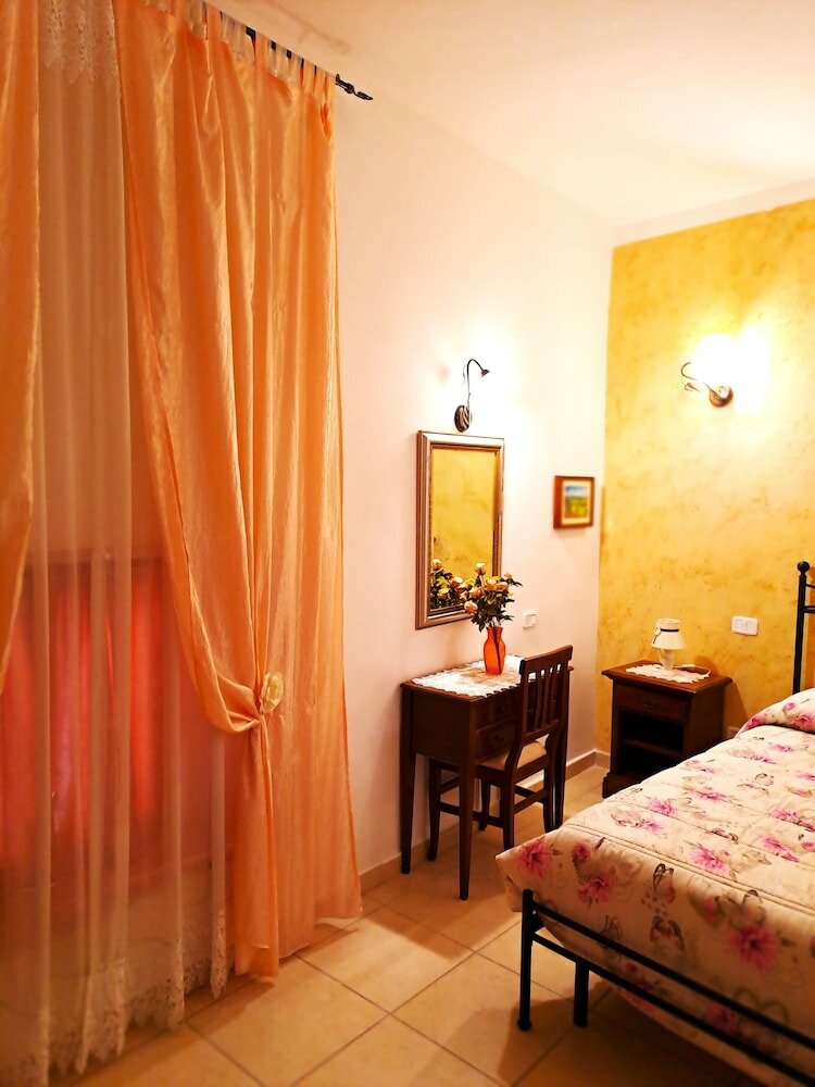 Фото BedAndBreakfast Camere Primavera