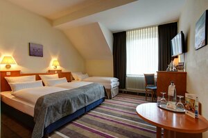 Гостиница  Sure Hotel by Best Western Ambassador Duesseldorf