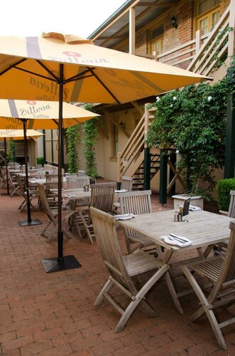 Гостиница Cobb & Co Court Boutique Hotel