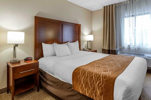 Гостиница Comfort Inn Syosset - Long Island