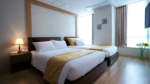 Гостиница The Hotel Yeong Jong в Инчхоне