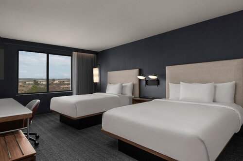 Гостиница Courtyard by Marriott San Diego Miramar