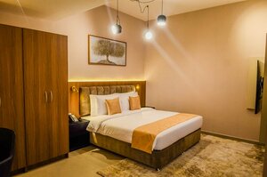 Vogo Grand Hotel (Al Rowaiyah 1, Mushraif, Dubai, Dubai Municipality), hotel