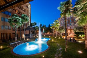 Гостиница Royal Hotel Carlton