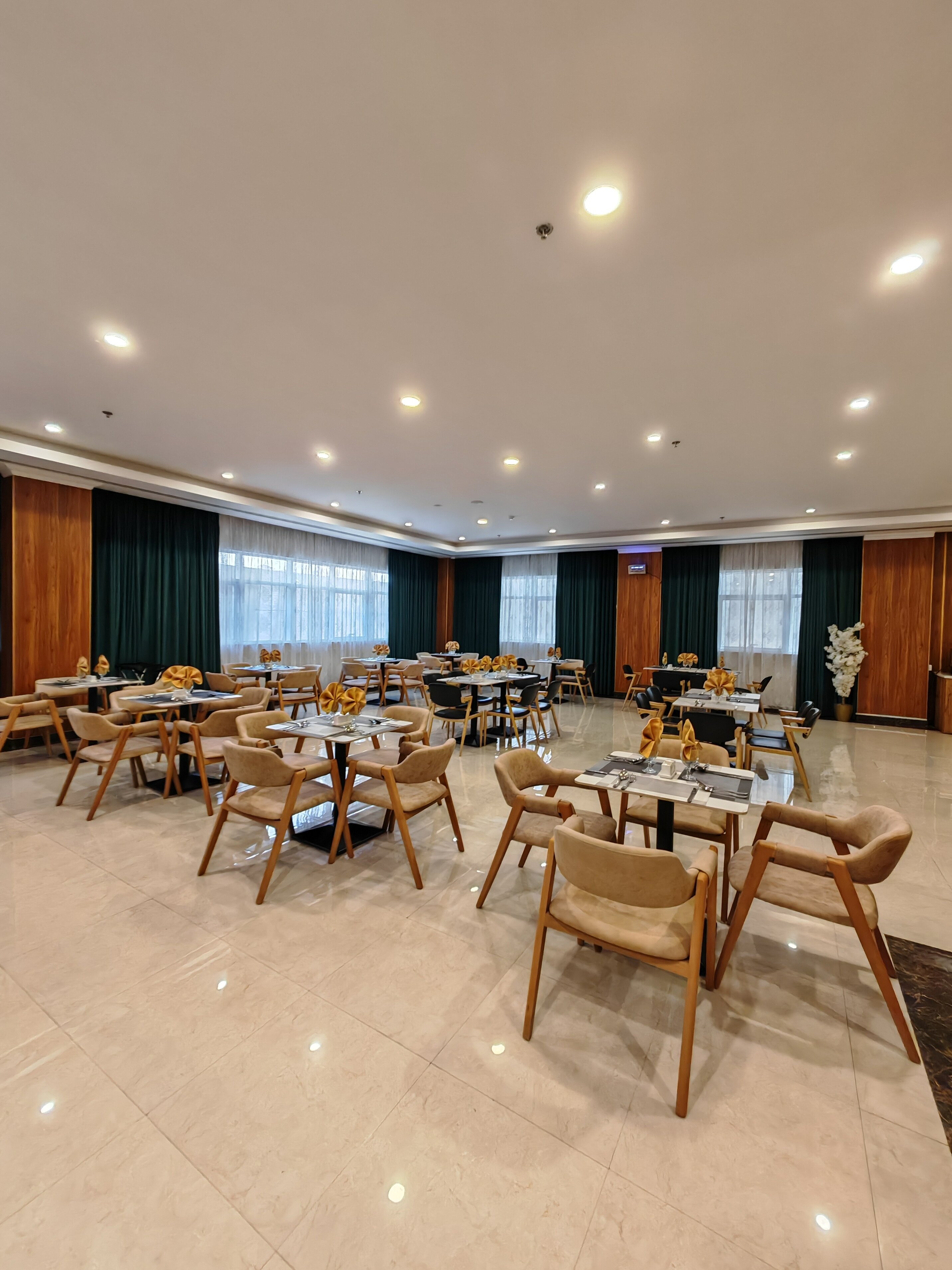 Фото Eliana Hotel