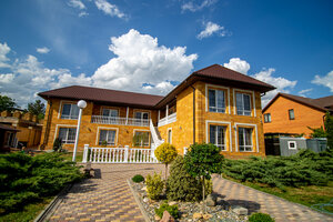 Villa Frunze (село Фрунзе, Санаторная улица, 22), hotel