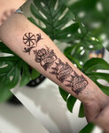 Tattoo & Nail's (Yunosti Avenue, 5А), salón de belleza