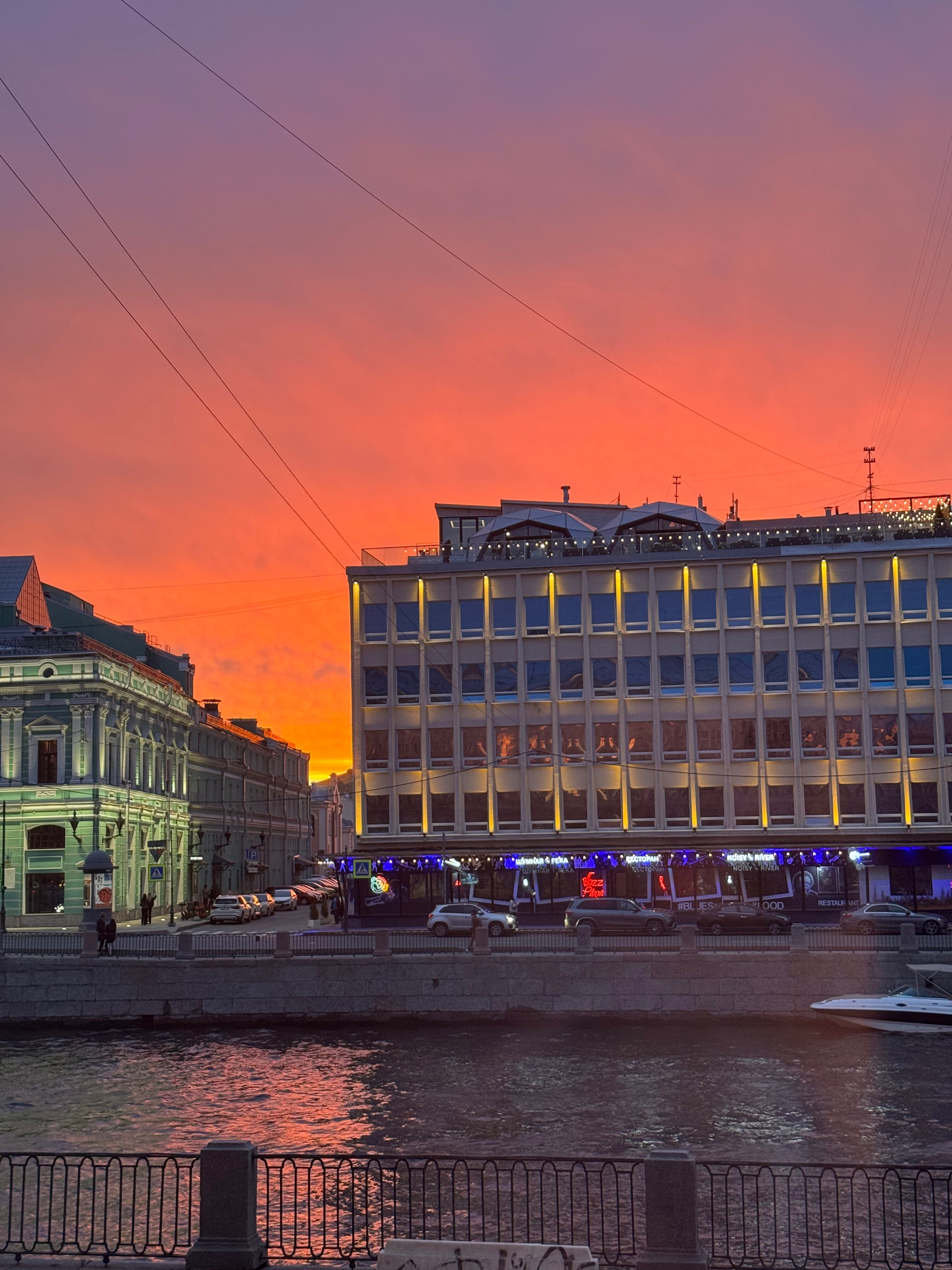 Фото Критик Отдыхает на Фонтанке 80