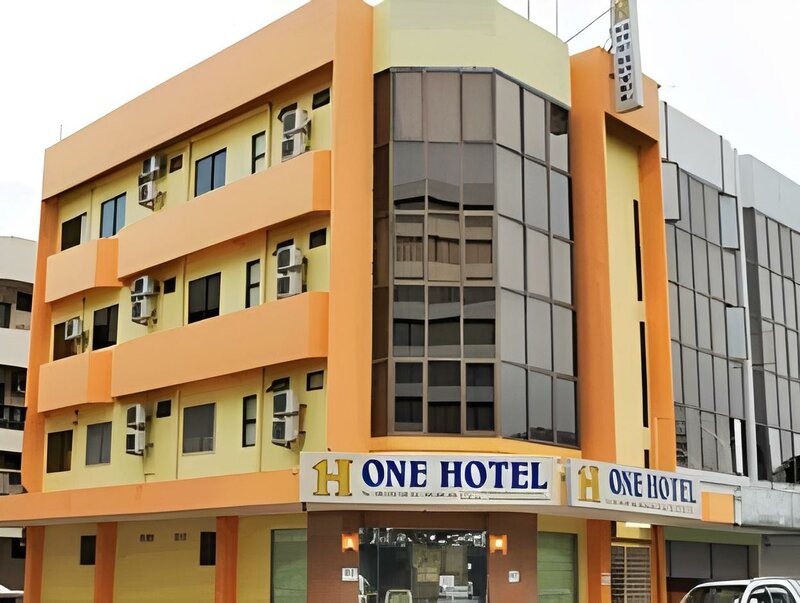 Гостиница One Hotel Sadong Jaya в Кота-Кинабалу
