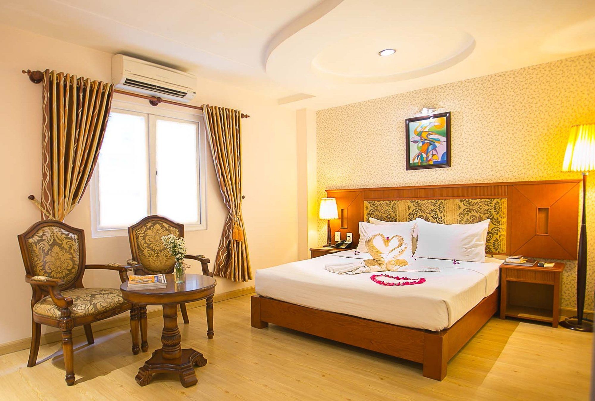 Фото Sky Gem Hotel  Ben Thanh