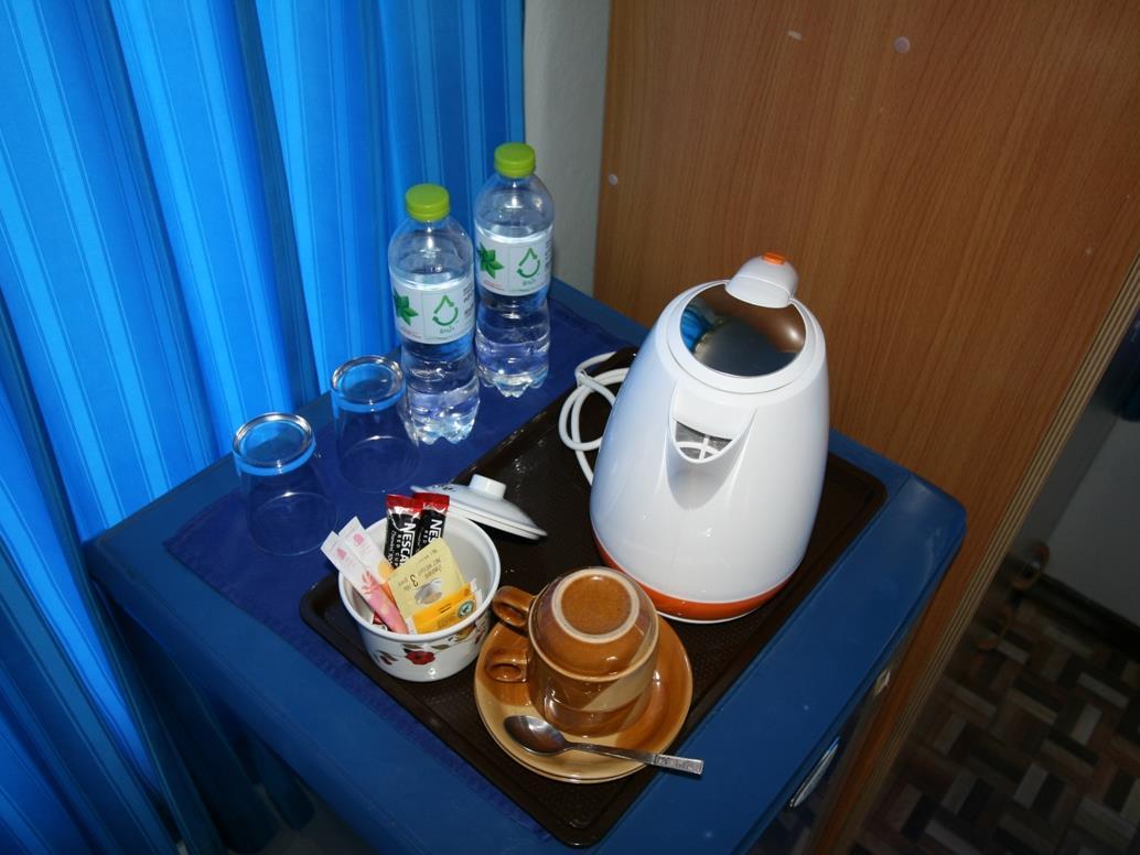 Фото Beachfront Hotel Cha Am