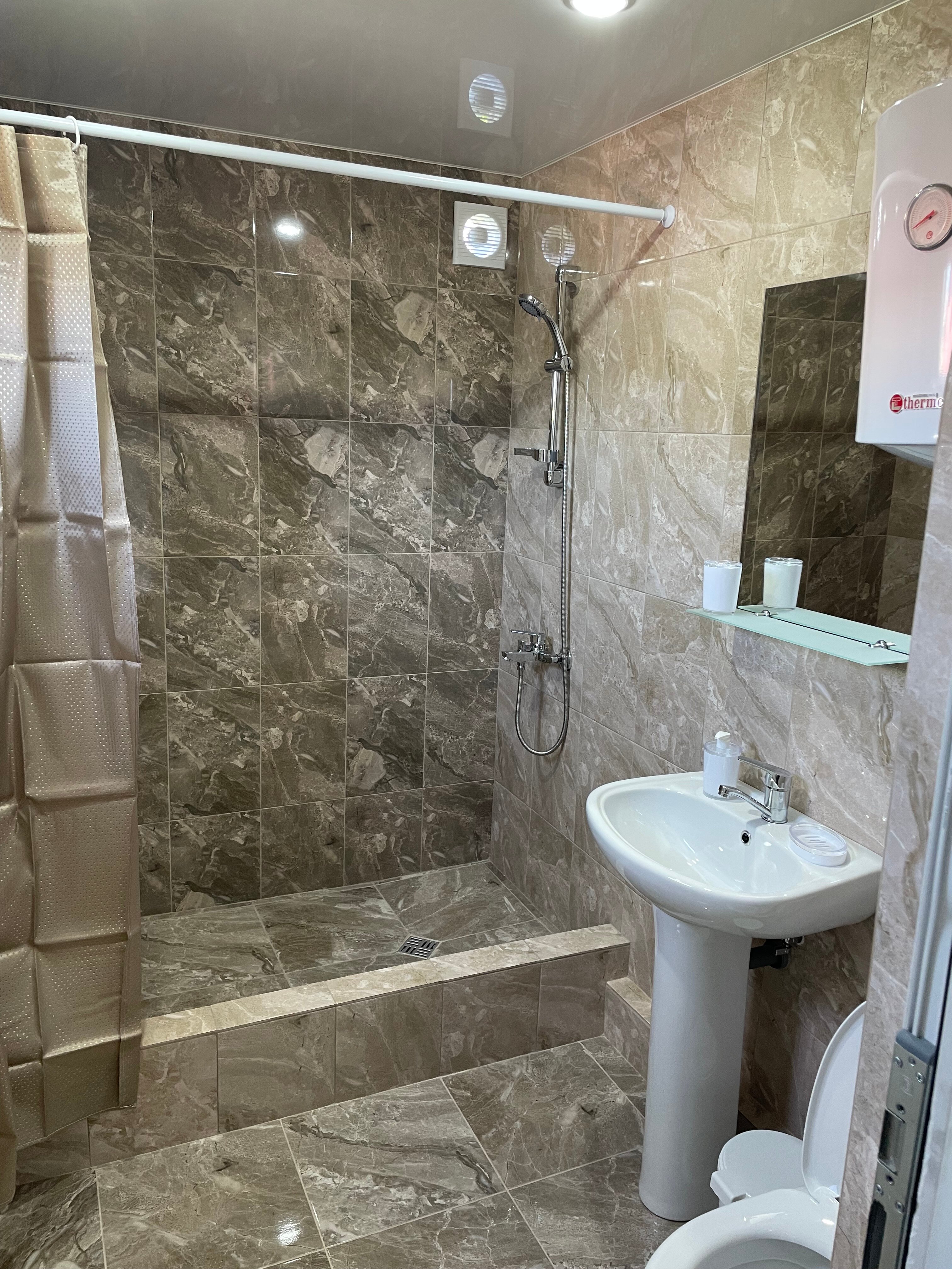 Фото 239775599959