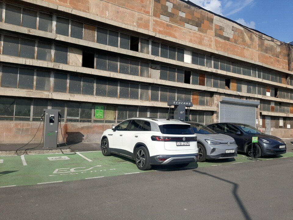 Electric car charging station Ecocars, Yerevan, photo