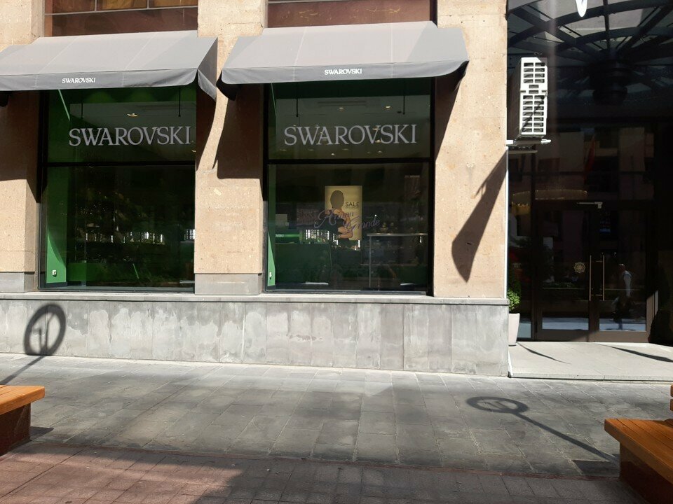 Jewelry shop Сваровски, Yerevan, photo