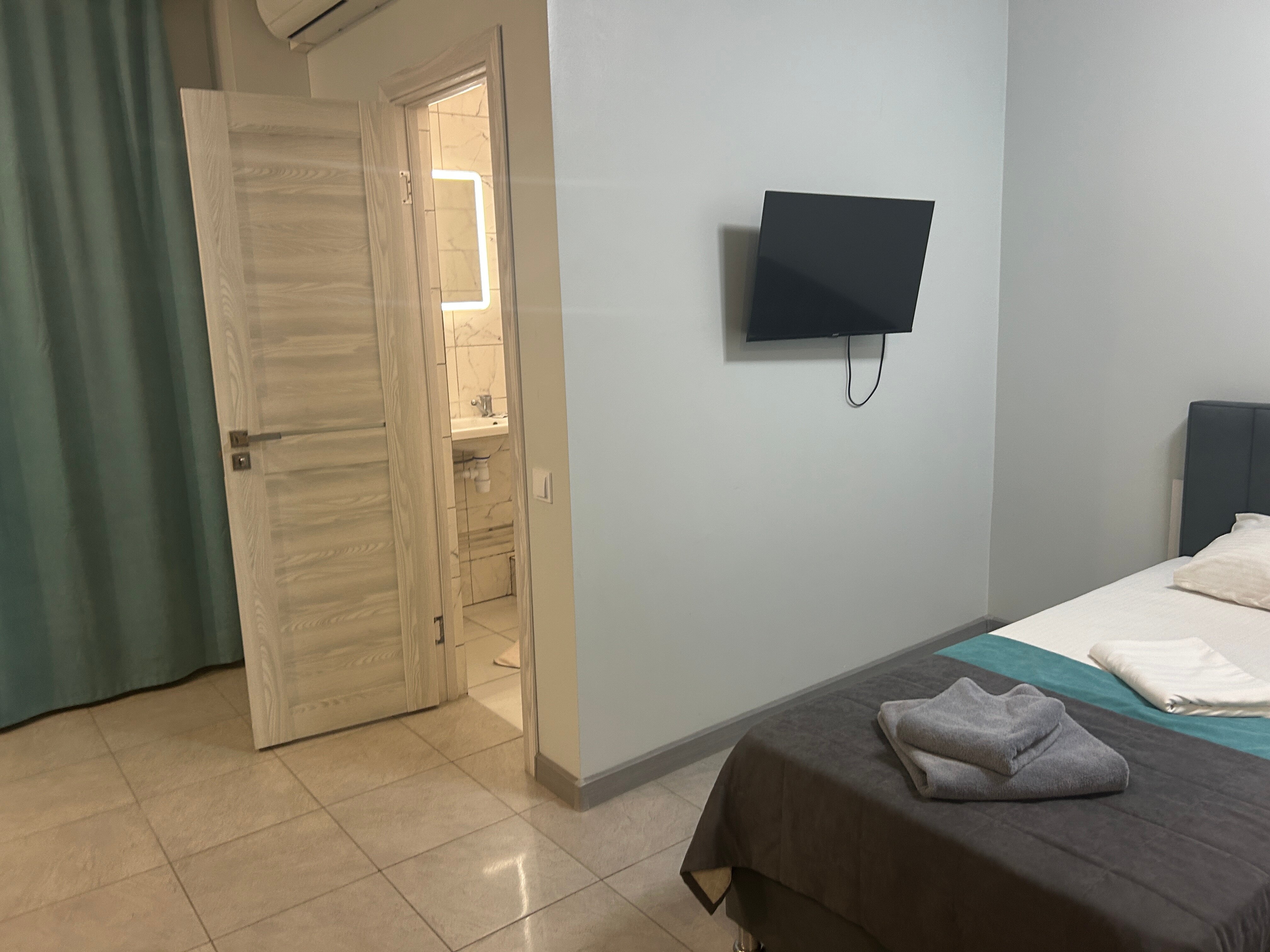 Фото Славия