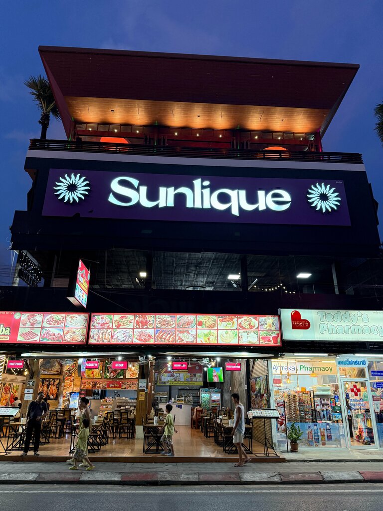 Restaurant Sunlique Panoramic, Phuket Province, photo