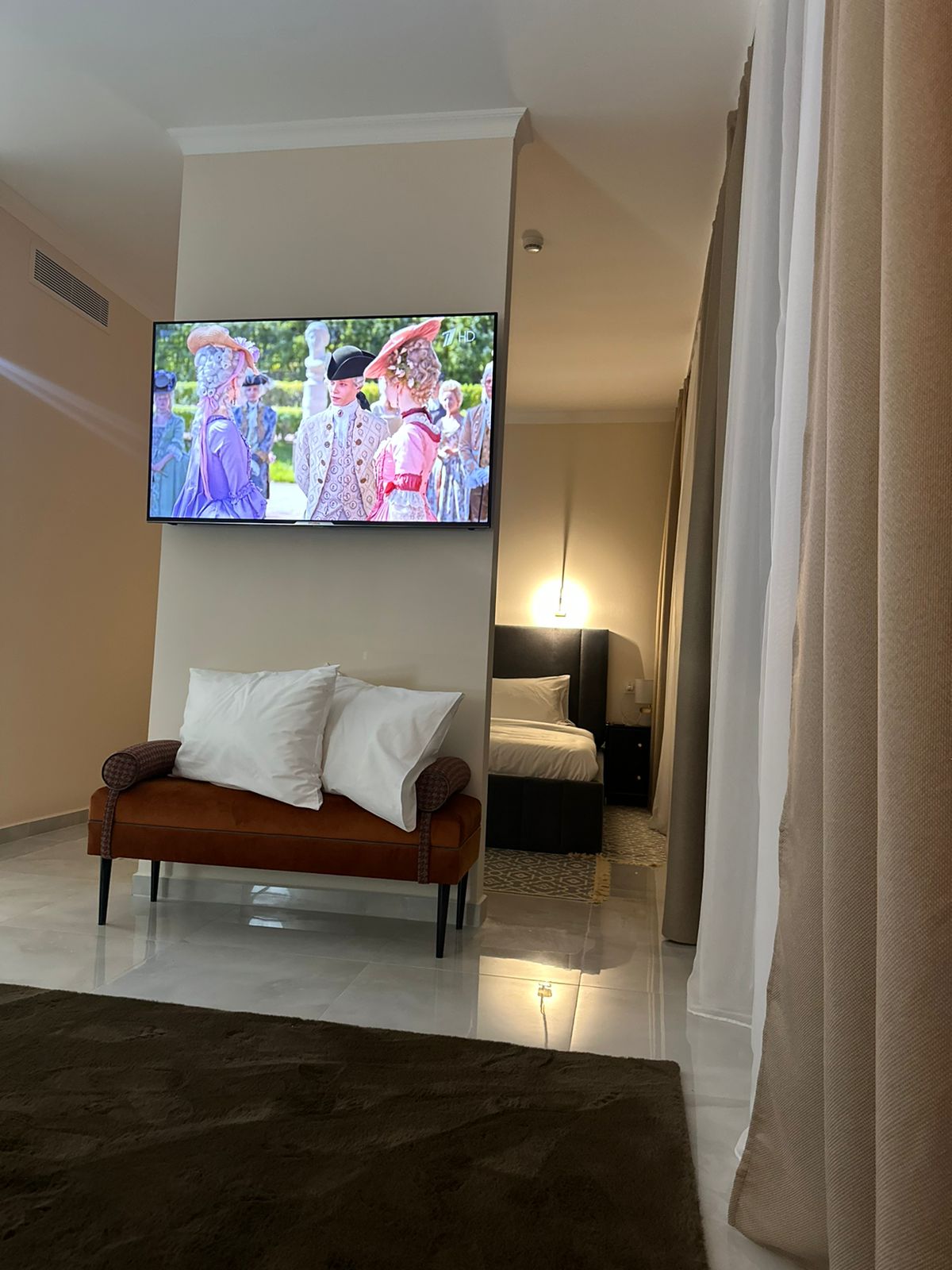 Фото Grand More Boutique Hotel