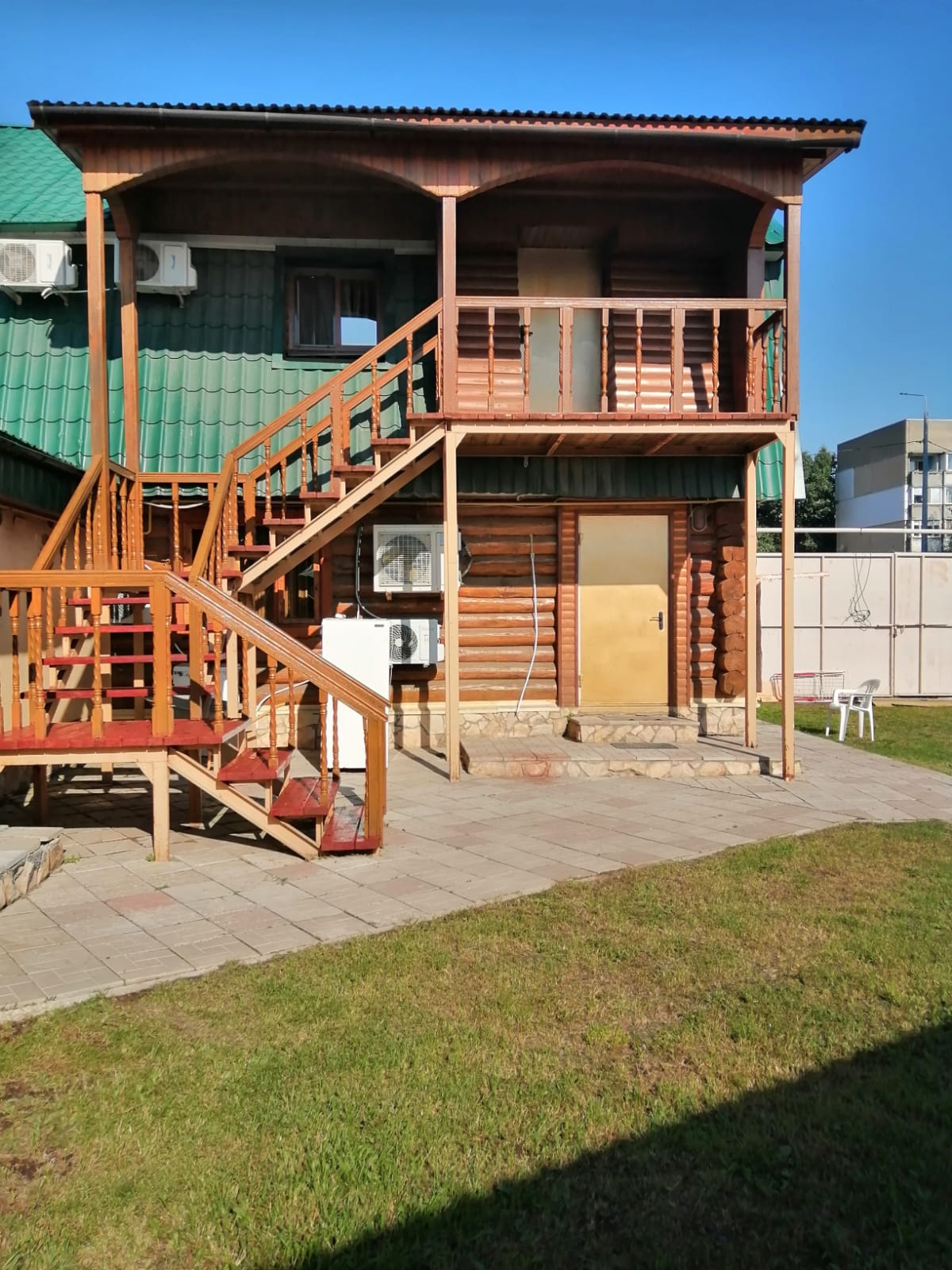 Фото отеля 2