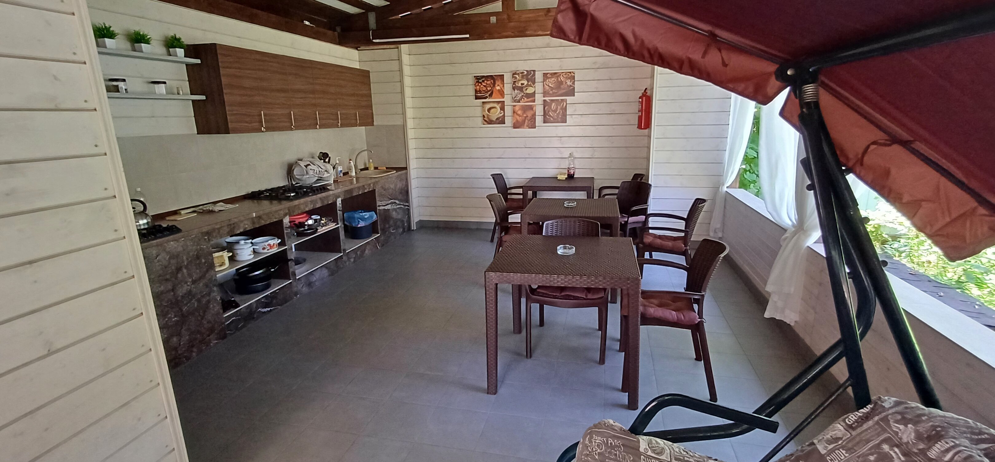 Фото Бастон