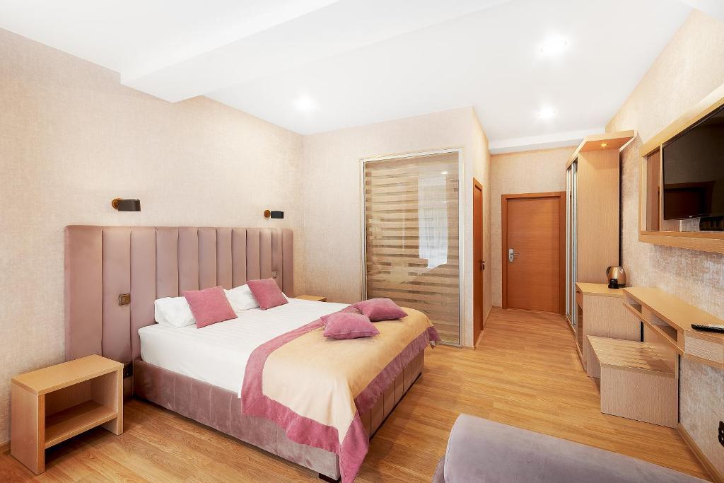 Фото Gurzuf Sunrise