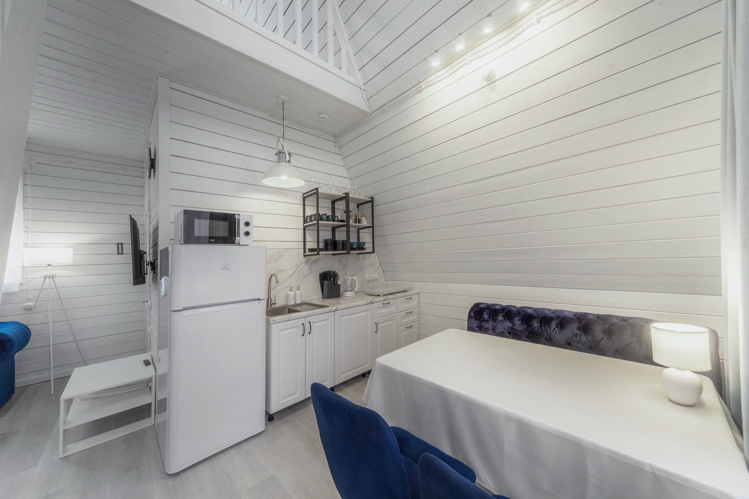 Фото Тишь да Лес