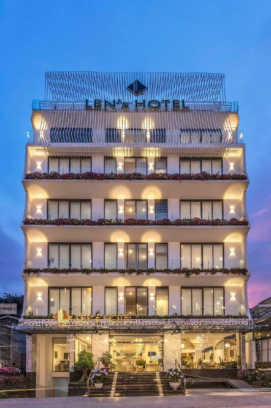 Гостиница Len's Hotel в Далате