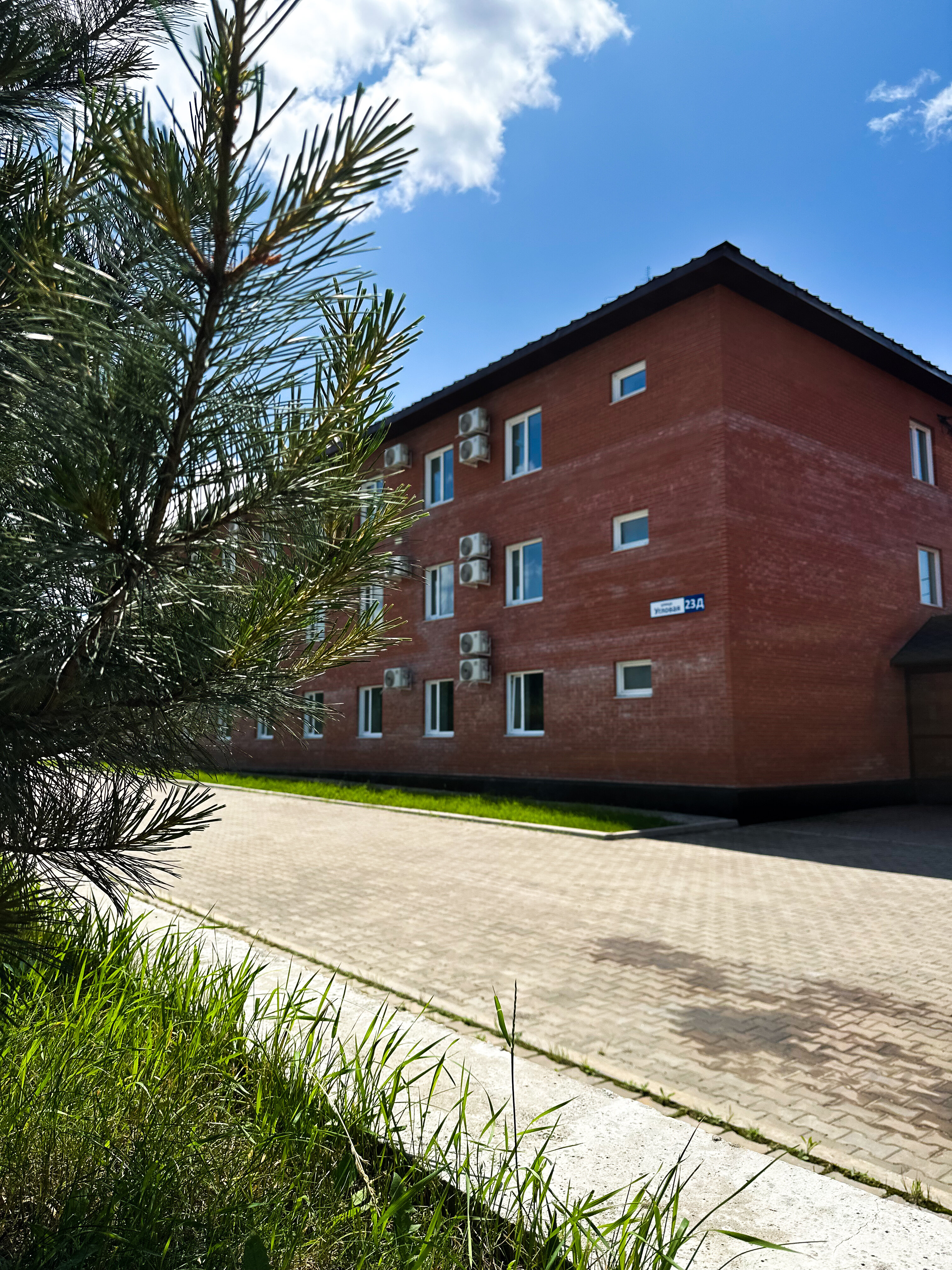 Фото отеля 1