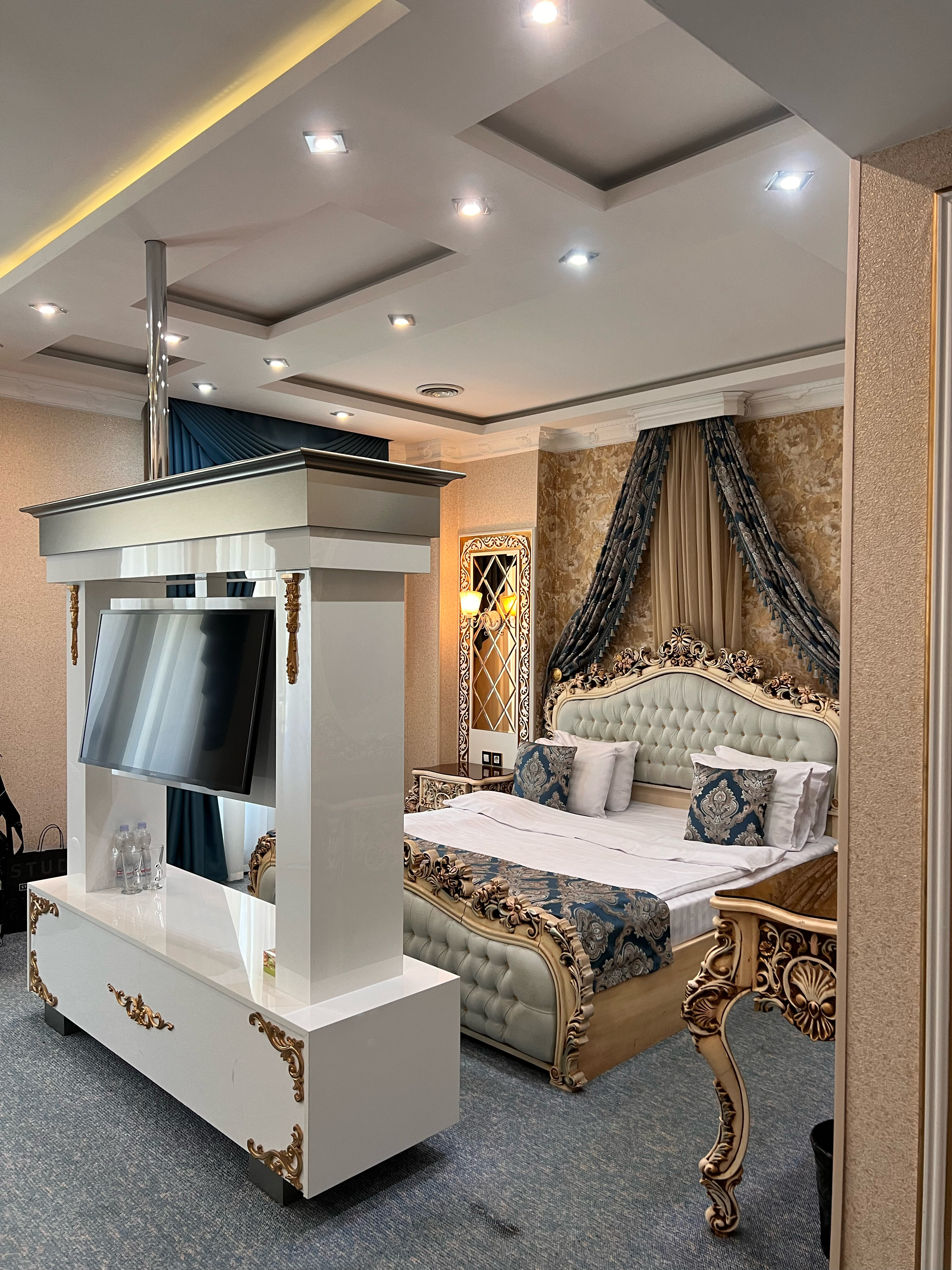 Фото Aqua Liberty Hotel