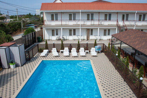 Иное жильё На Маячной в Николаевке