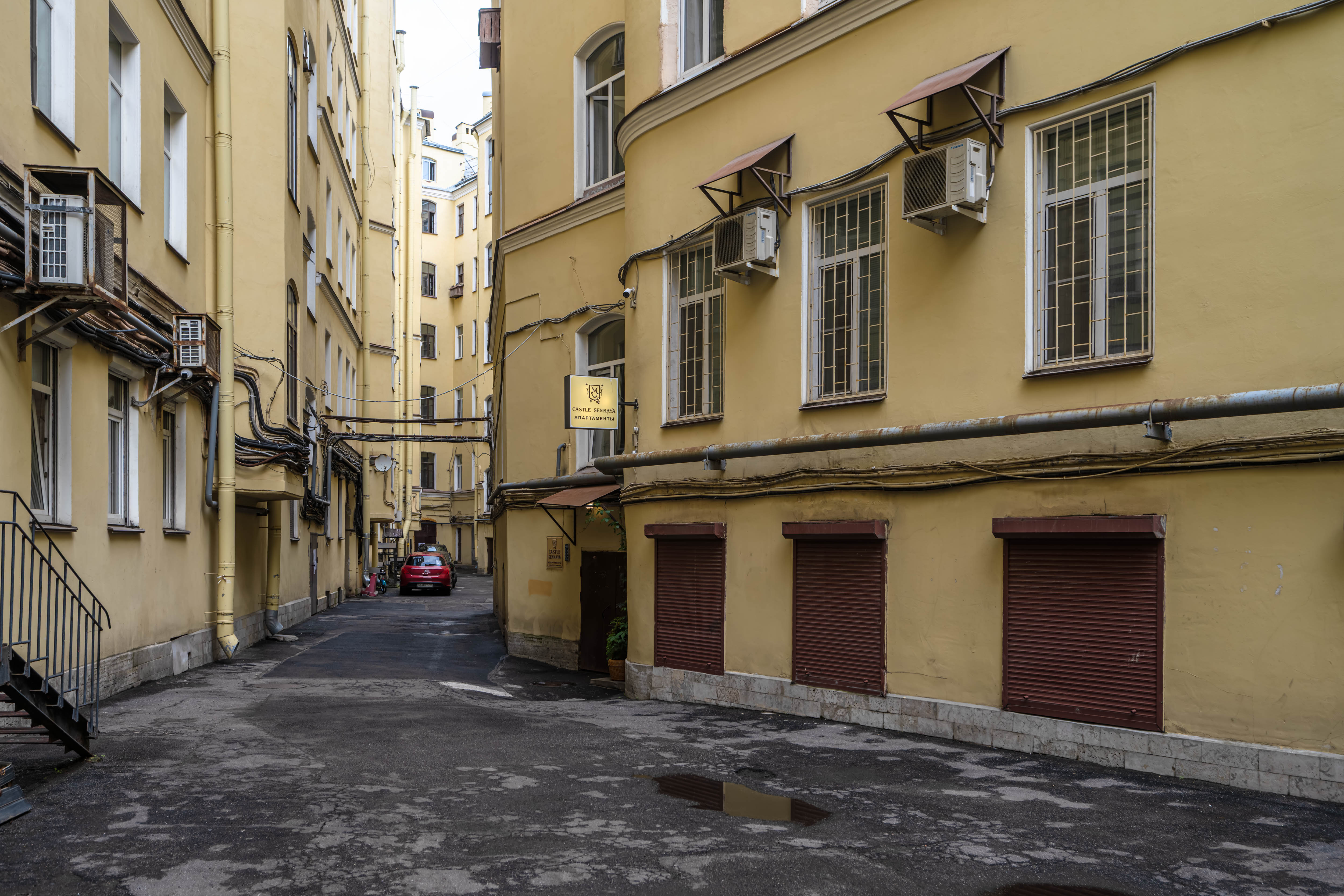 Фото Castle Сенная