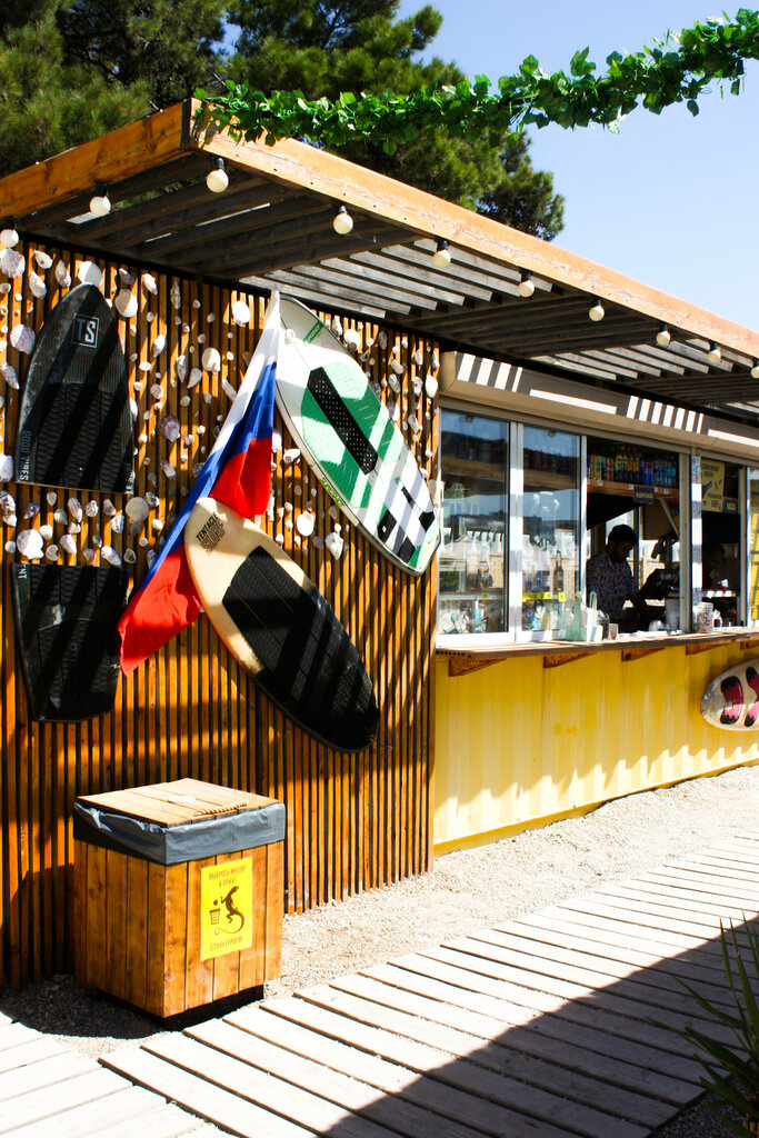 Cafe Salamandra, Gelendgik, photo