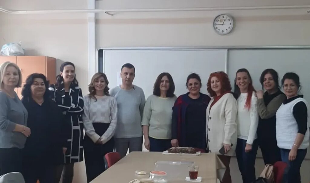 Primary school Oguzhan Primary School, Izmir, photo