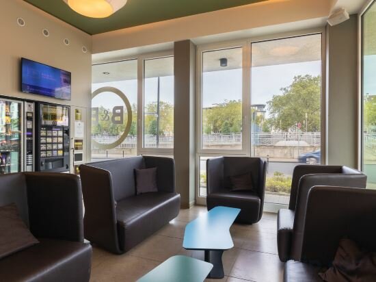 Фото B&b Hotel Duisburg Hbf-Süd