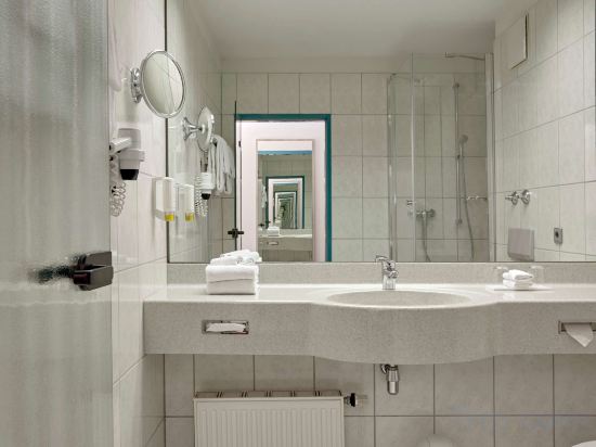 Фото H+ Hotel Stuttgart Herrenberg