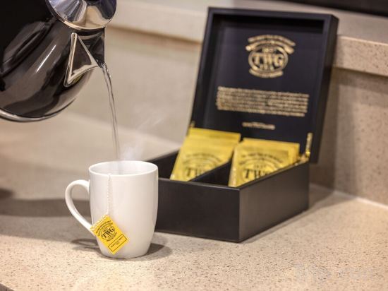 Фото Meriton Suites Pitt Street