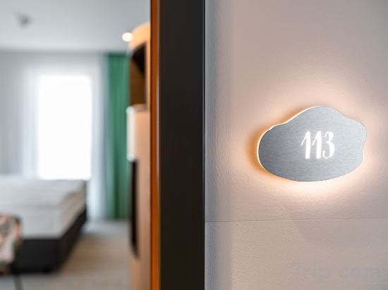 Фото Arcotel HafenCity Dresden