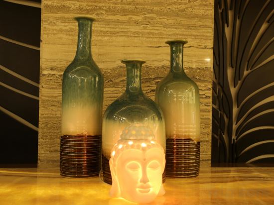 Фото The Fern Residency Mundra