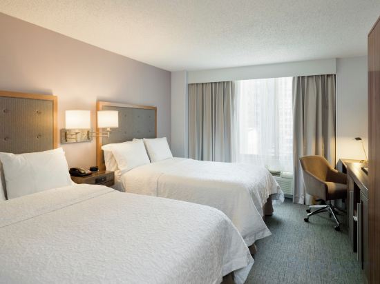Фото Hampton Inn Manhattan-Chelsea