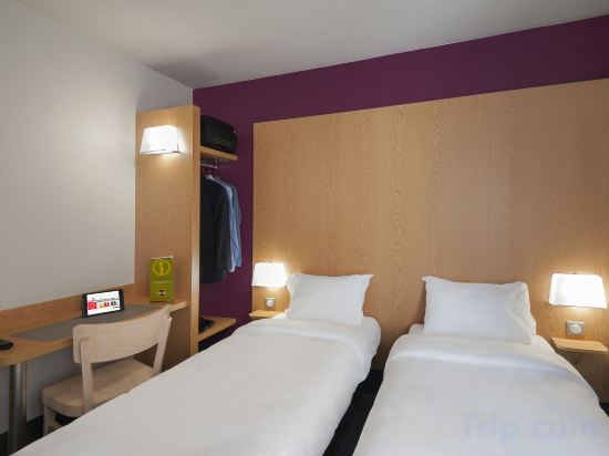 Фото B&b Hotel Lyon Caluire Cité Internationale