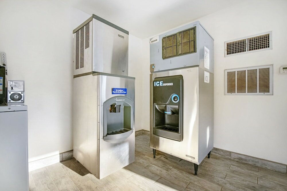 Фото Super 8 by Wyndham Dunnigan