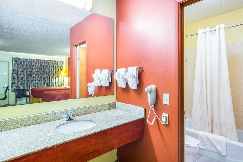 Фото Rodeway Inn