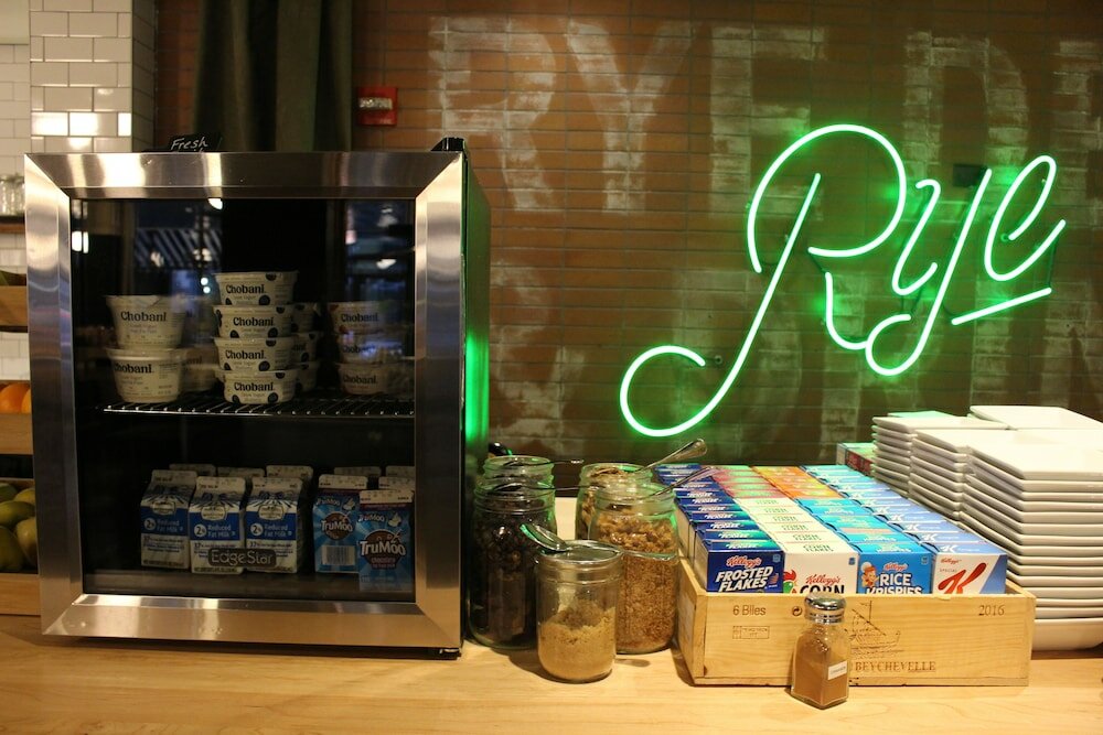 Фото Crowne Plaza Chicago West Loop, an Ihg Hotel