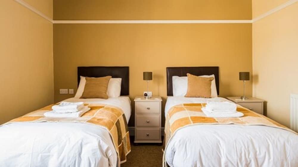 Фото The Longboat Inn