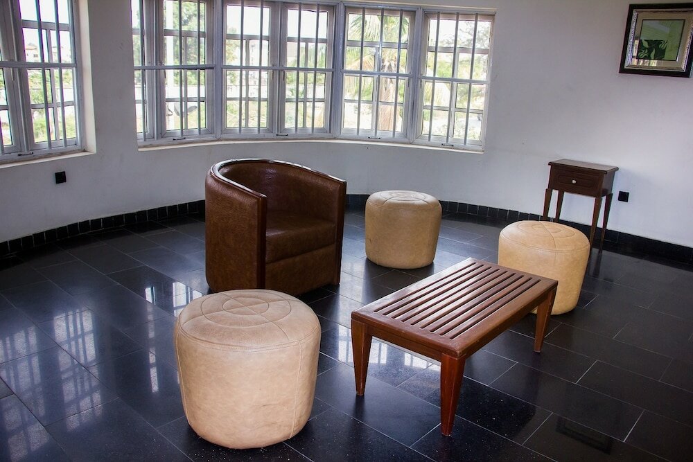 Фото Chelsea Suites Annex