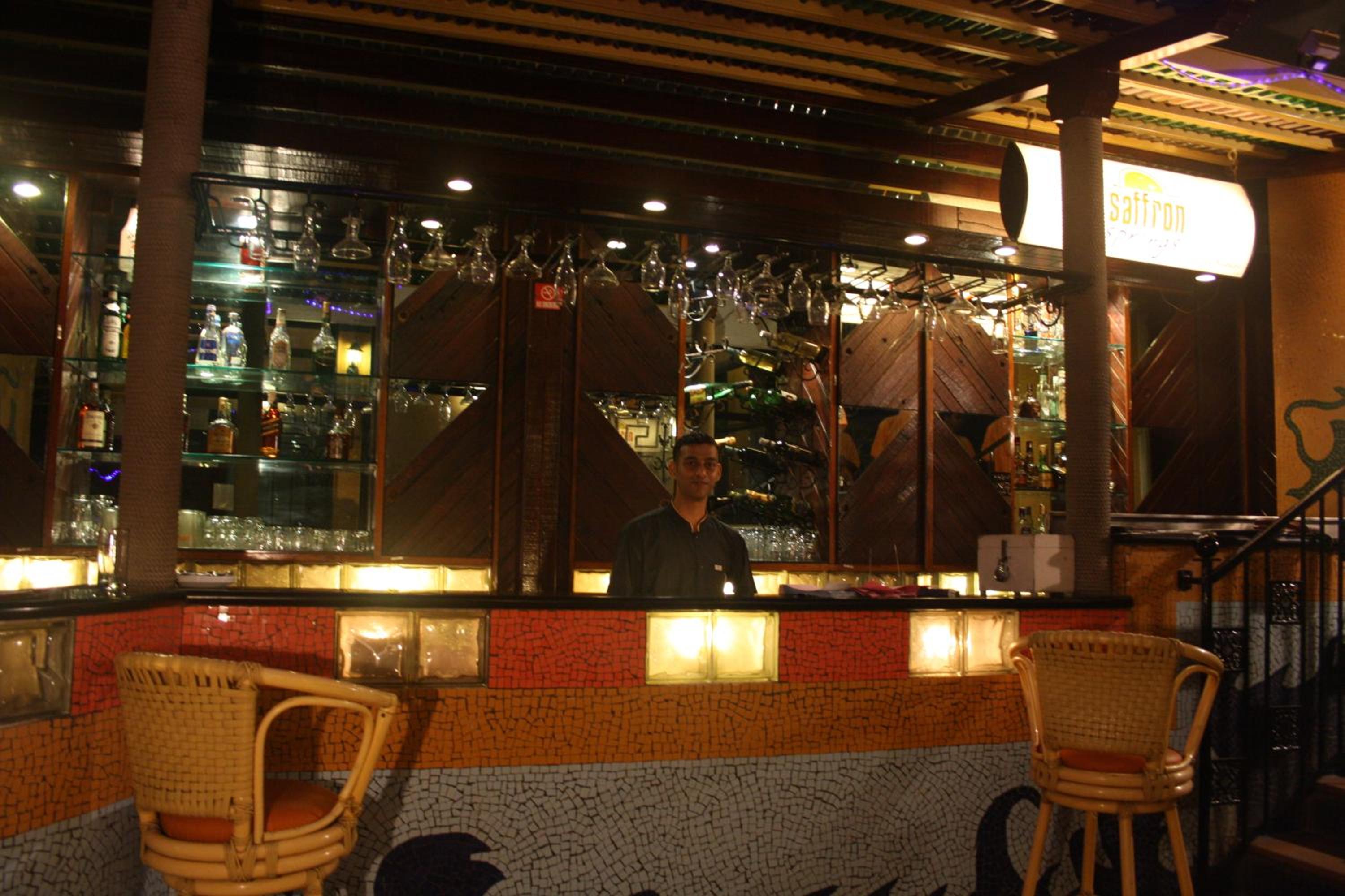 Фото Hotel Karl Residency