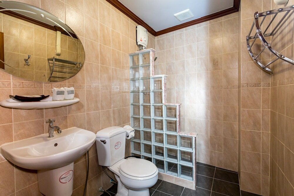 Фото Erawan Hotel